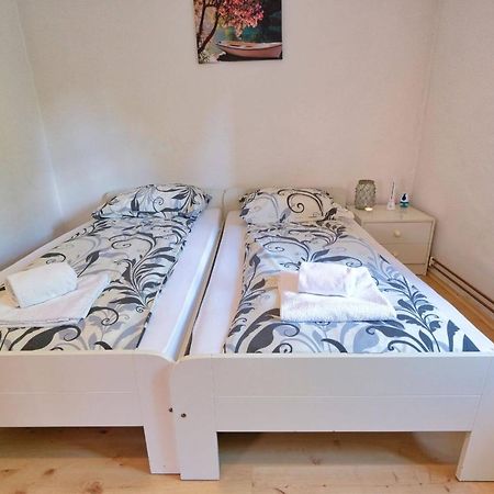 Villa Pocitniska Hisa Miklavcic Primorska Divača Esterno foto